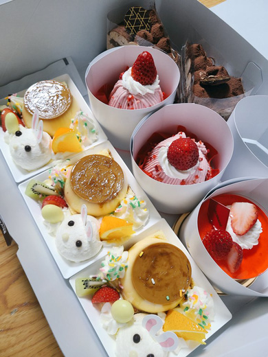 娘が買ってきたケーキ